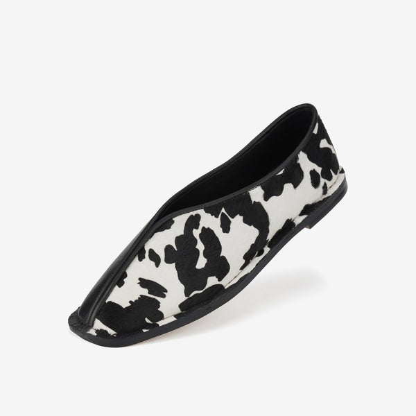 Ada Black Cowhide/Black