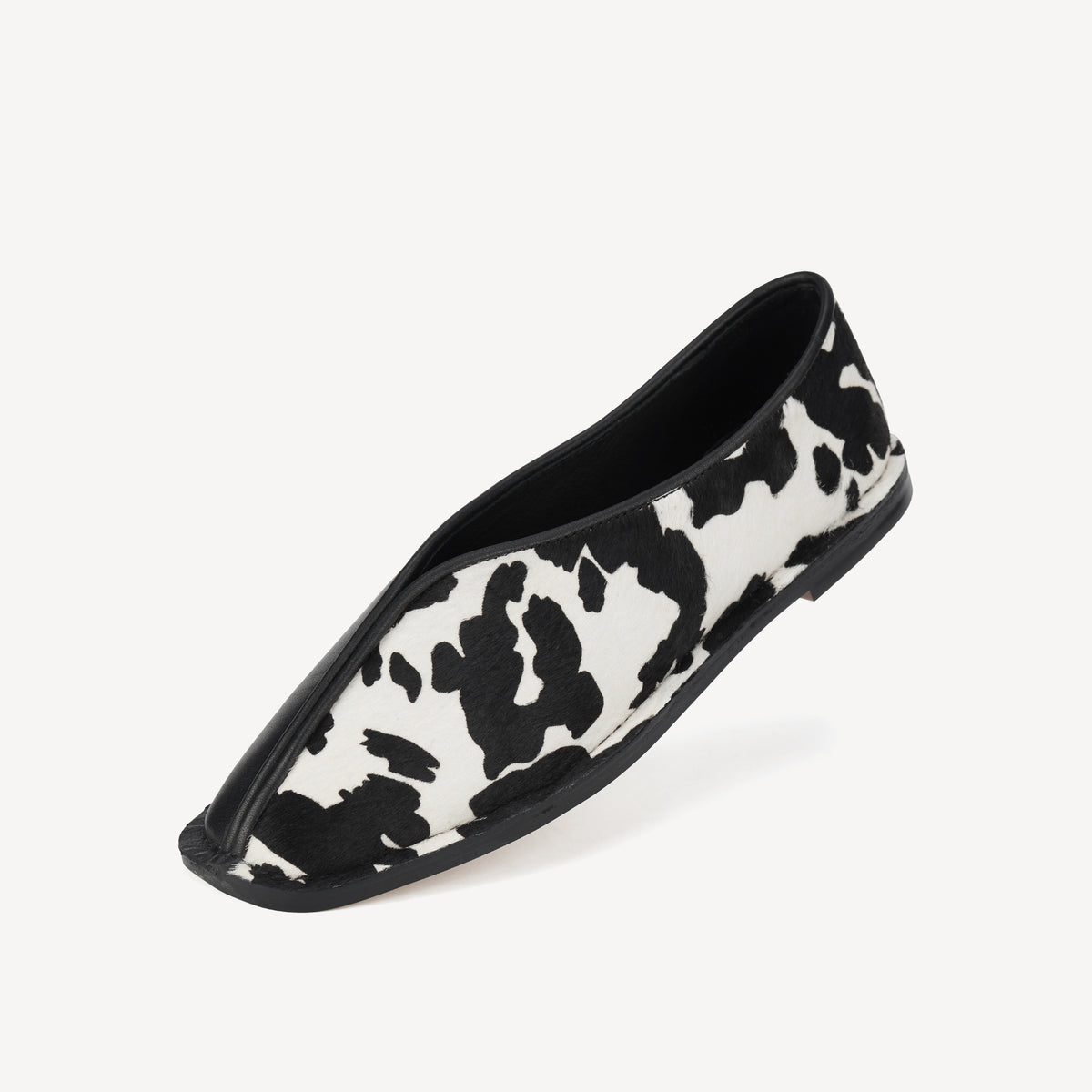 Ada Black Cowhide/Black