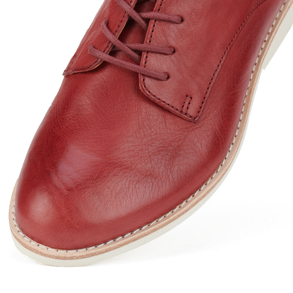 Derby Vintage Dark Red