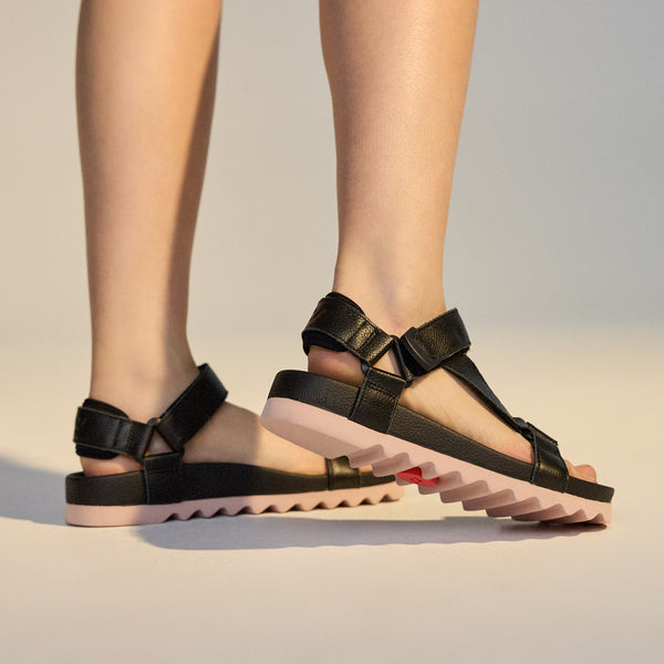 Sandal Tooth Wedge Black/Pink