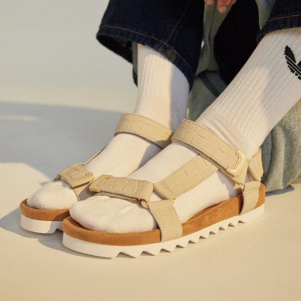 Sandal Tooth Wedge Bone Croc