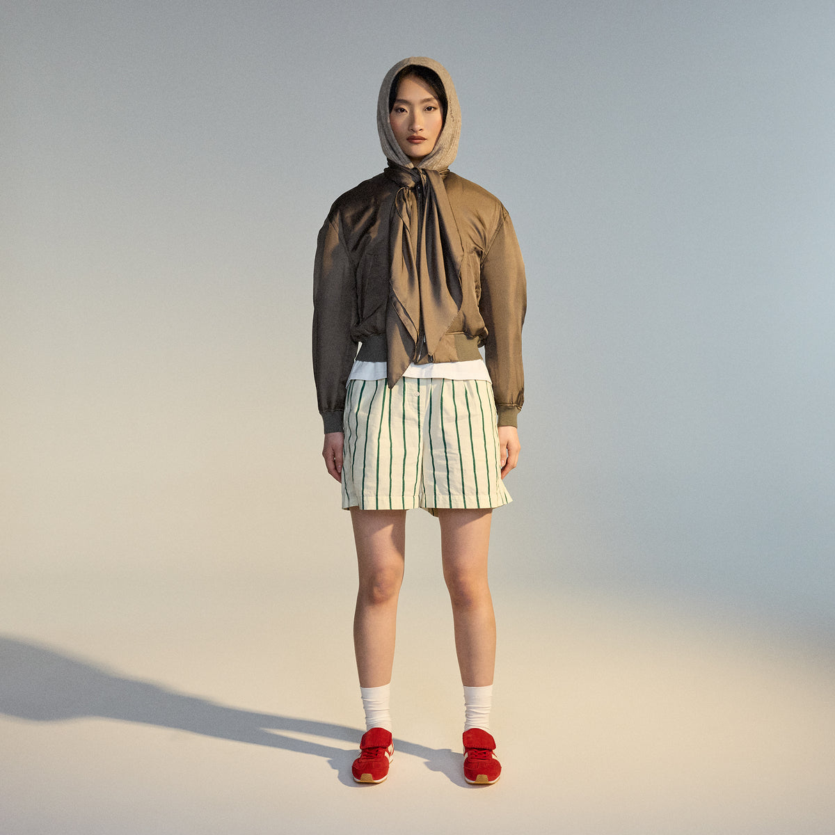 Shift Retro Red/Ecru