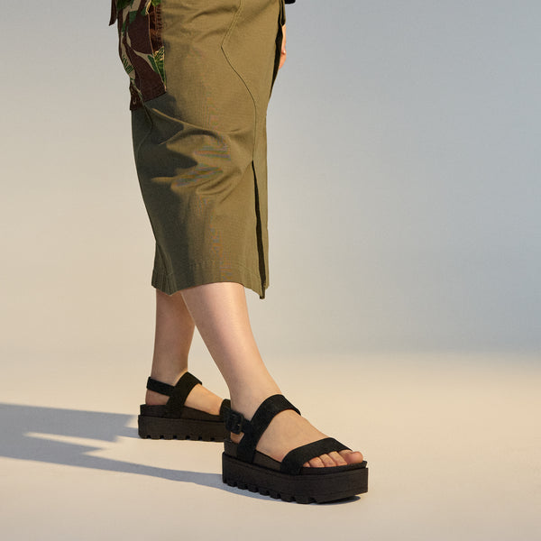 Zeze Wedge Strap All Black